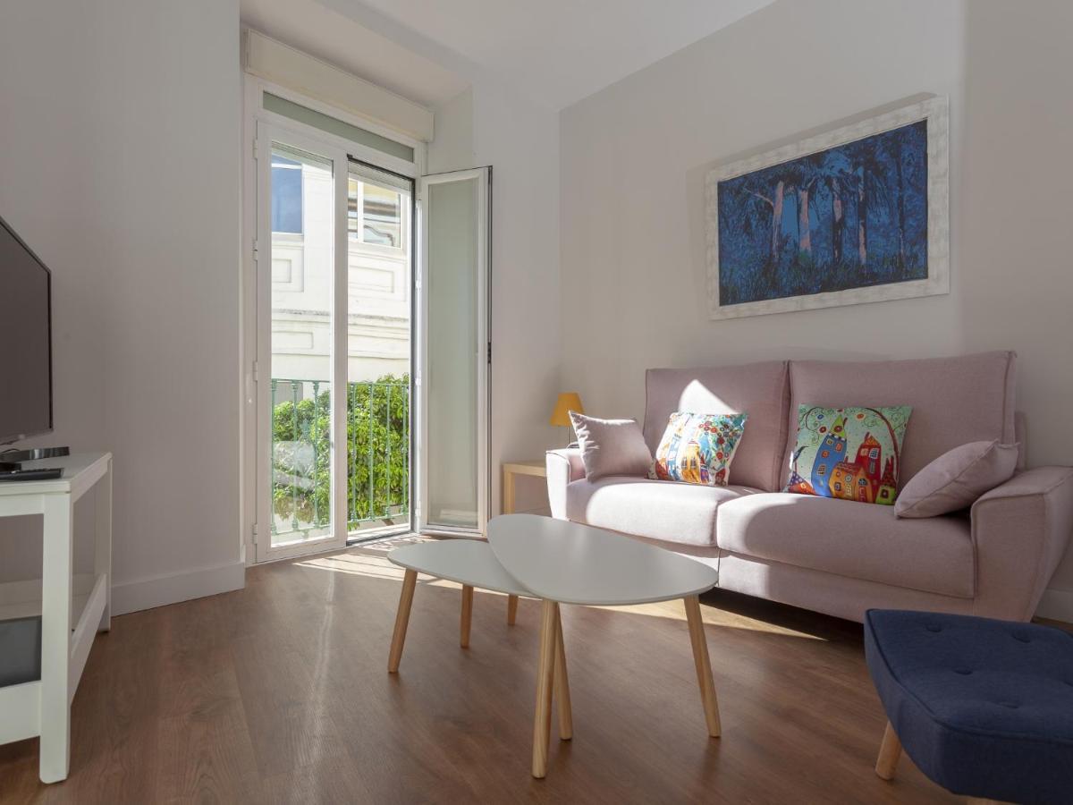 Rd Aparcamiento Incluido Triana Luminoso Comodo Apartamento 2Bd 2Bth Seville Exterior photo