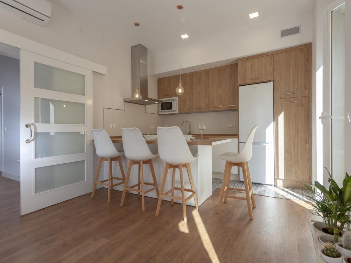 Rd Aparcamiento Incluido Triana Luminoso Comodo Apartamento 2Bd 2Bth Seville Exterior photo